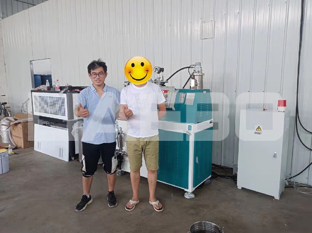 河南某新材料企業(yè)30L納米砂磨機調試成功