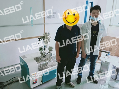 深圳客戶(hù)（油墨）LSN-0.5L設(shè)備調(diào)試完成