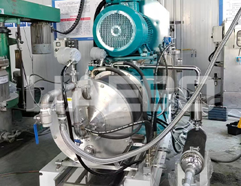 康達(dá)新材料(集團(tuán))股份有限公司 60L砂磨機(jī)調(diào)試成功